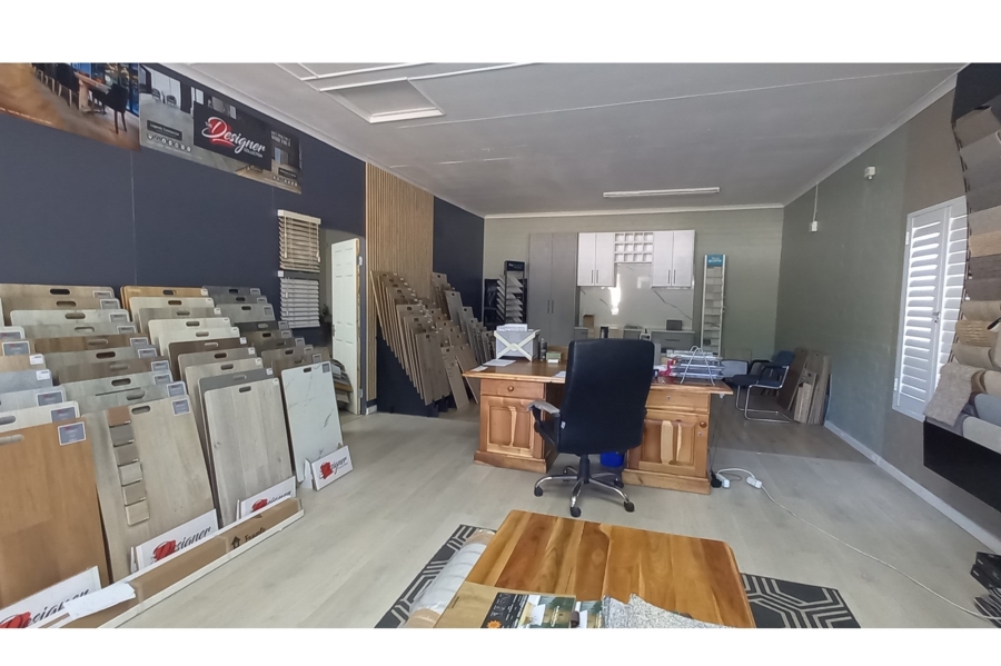 To Let commercial Property for Rent in Knysna Industrial Western Cape